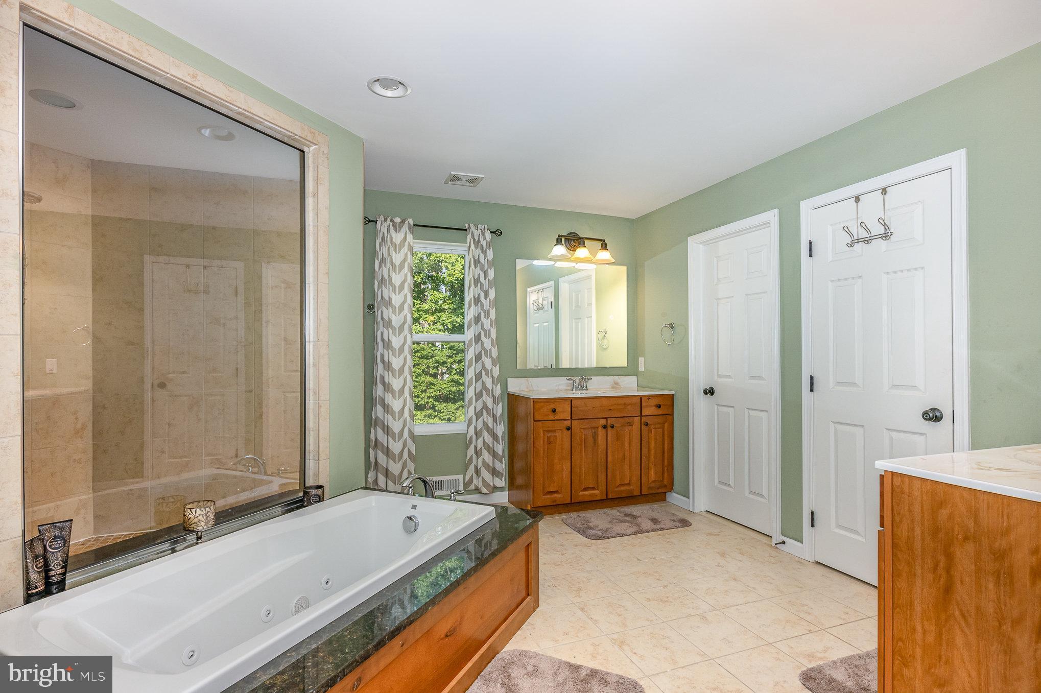 COOL SPRINGS - Residential