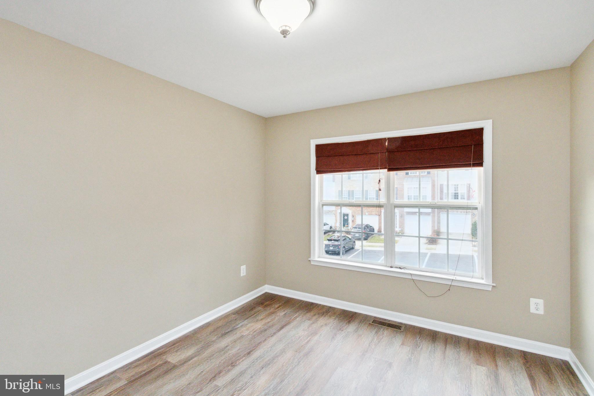 PORT AQUIA - Residential Lease