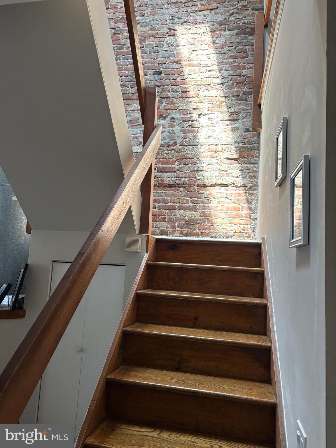 BELLA VISTA - Residential Lease