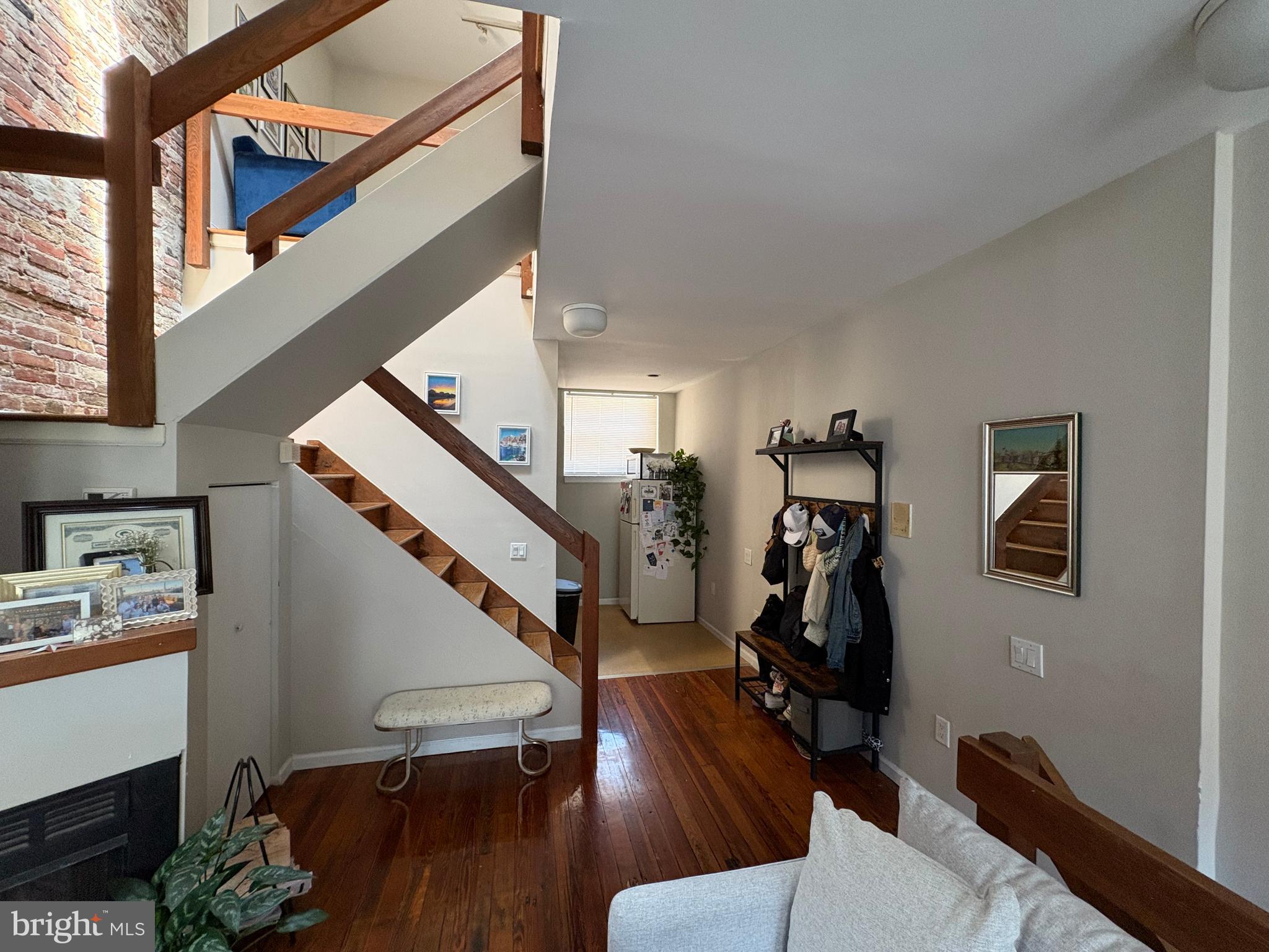 BELLA VISTA - Residential Lease