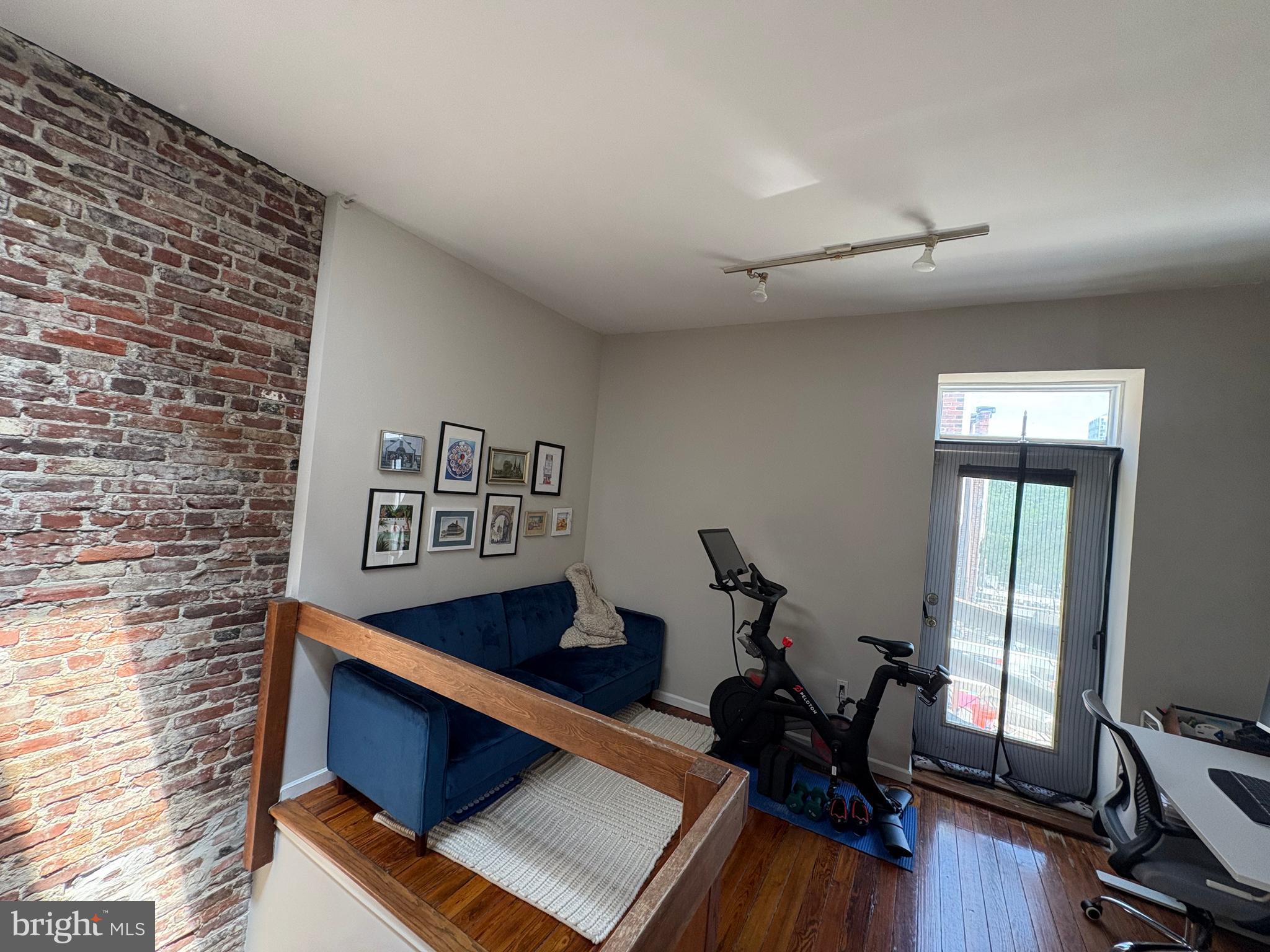 BELLA VISTA - Residential Lease