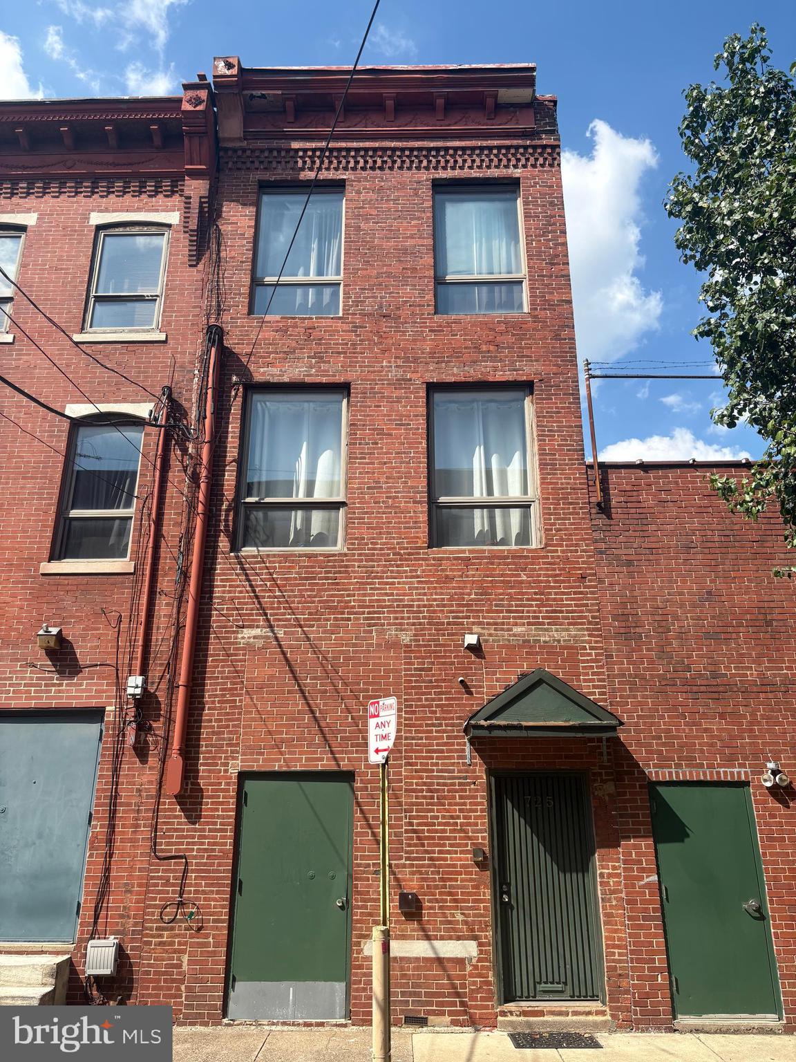 BELLA VISTA - Residential Lease