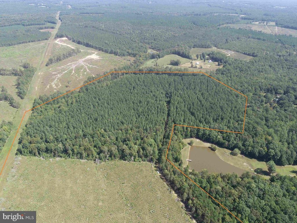 Photo of Community House Road (tract: Jr Ragland-Holland-2), COLUMBIA, VA 23038 (MLS # VAFN2000510)