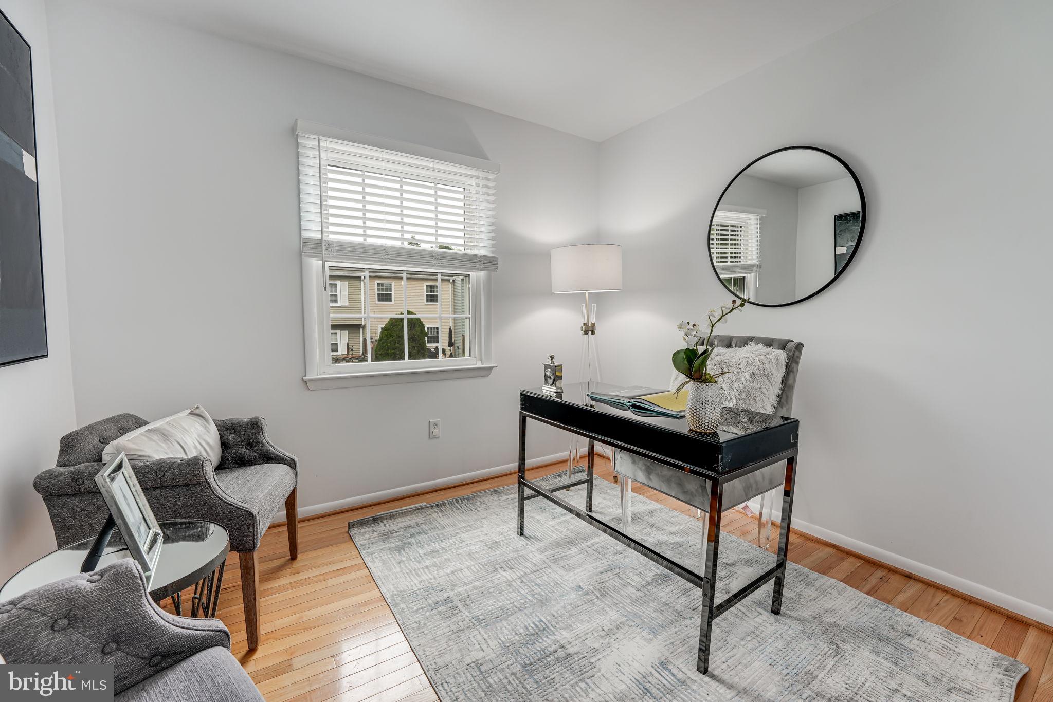 WINDSOR PARK - Residential