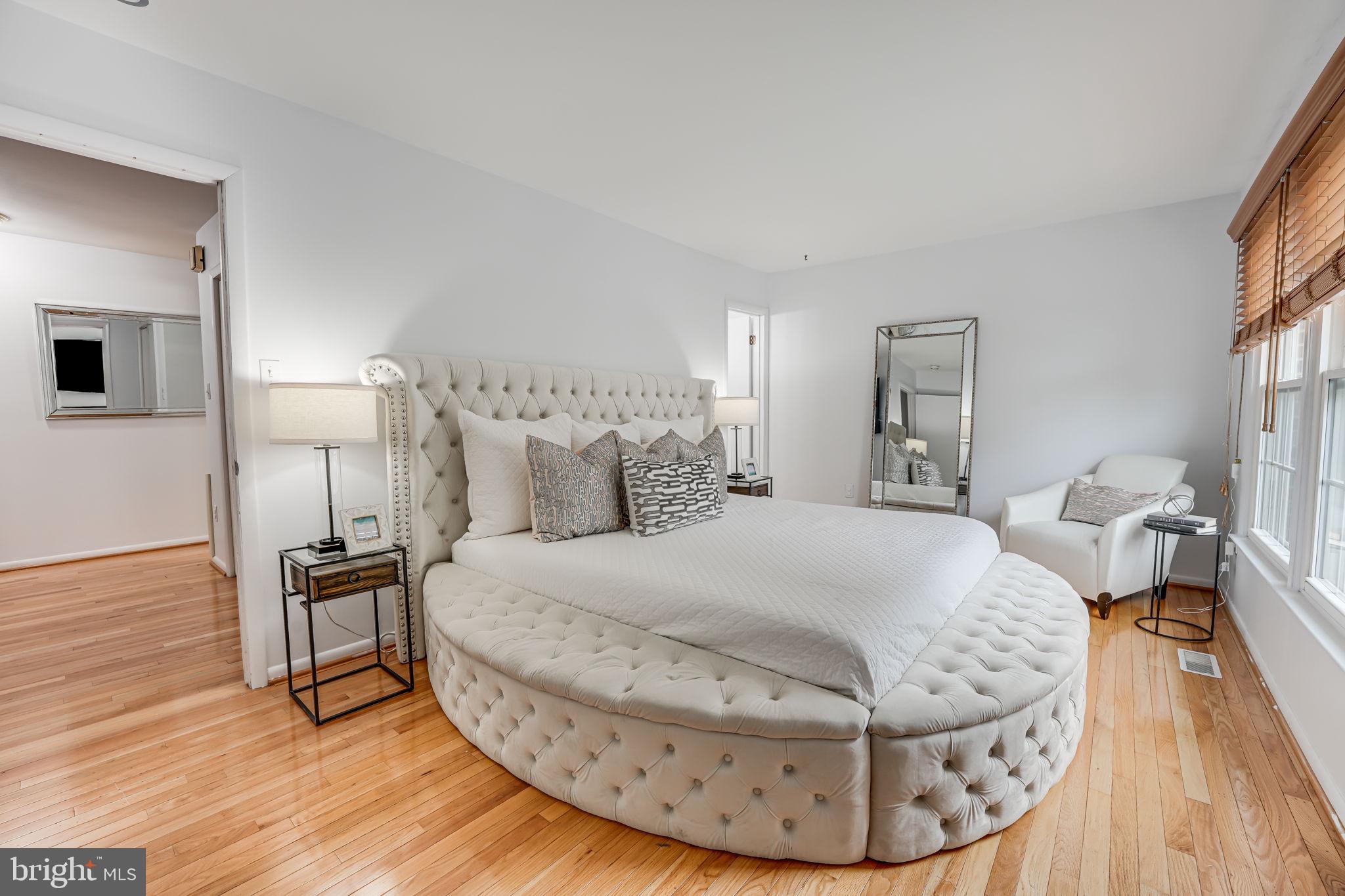 WINDSOR PARK - Residential