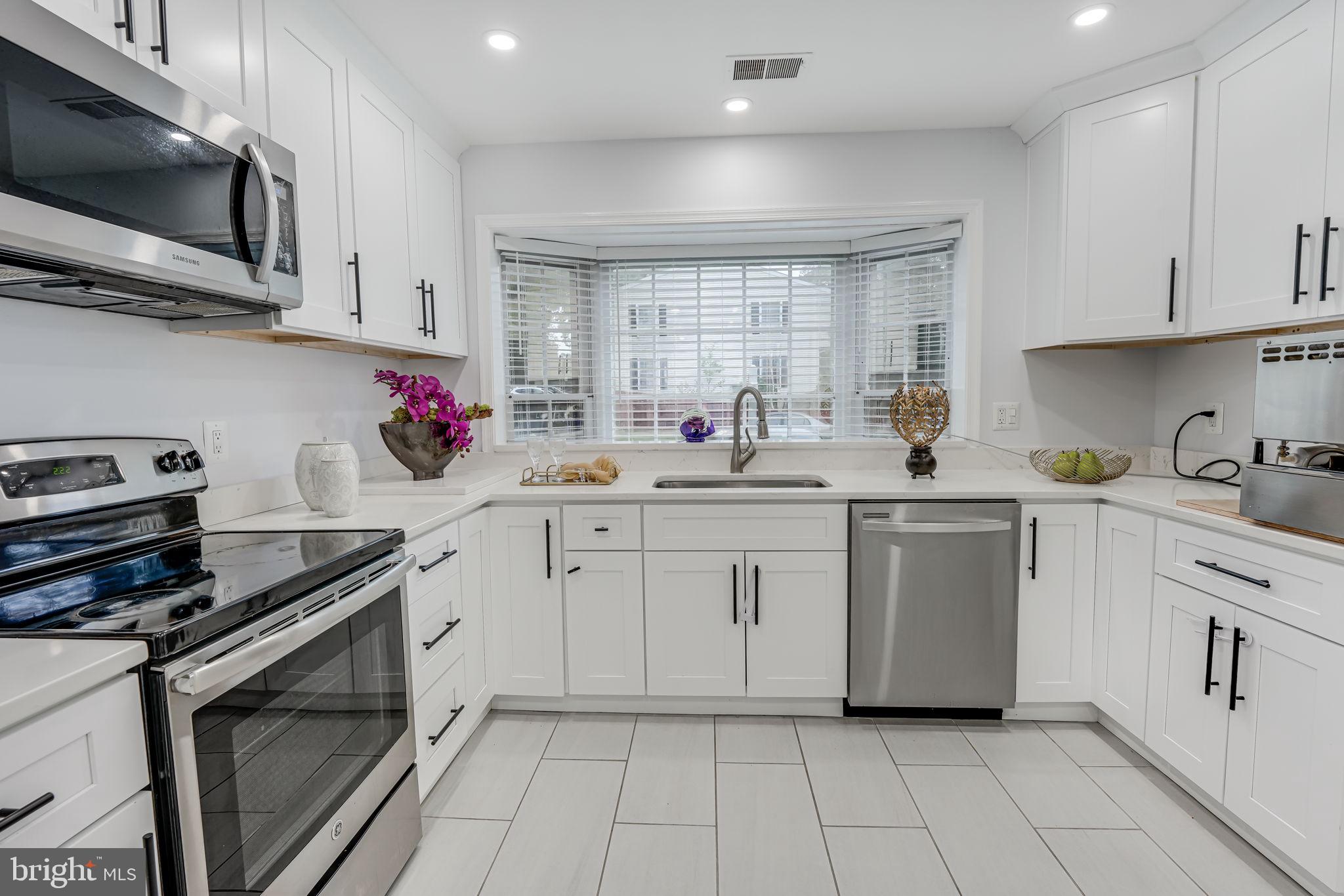 WINDSOR PARK - Residential