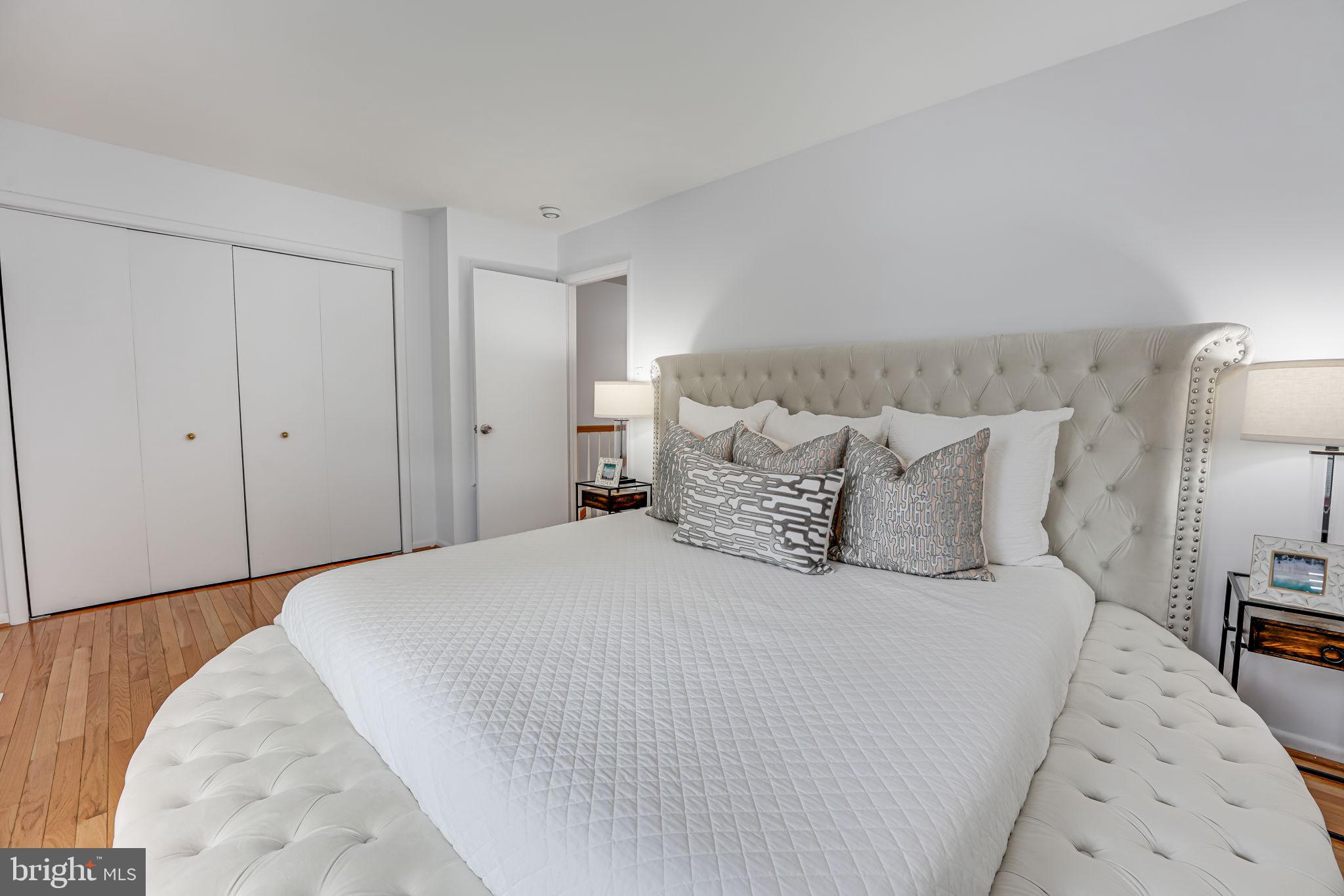 WINDSOR PARK - Residential