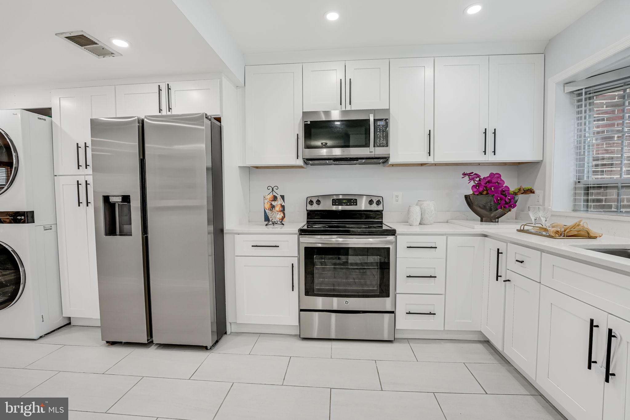 WINDSOR PARK - Residential