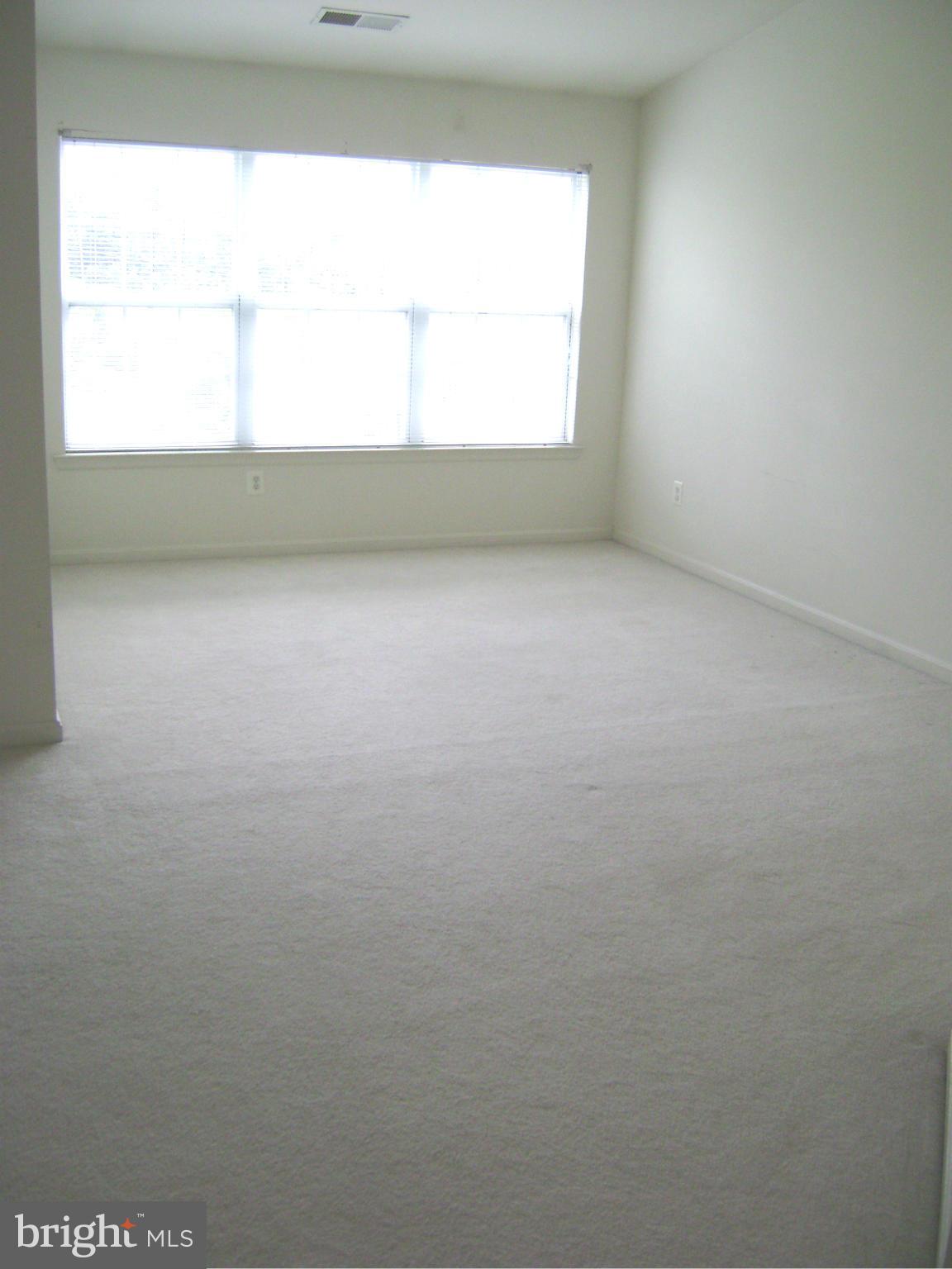 JEFFERSON VILLAGE TH - Residential Lease