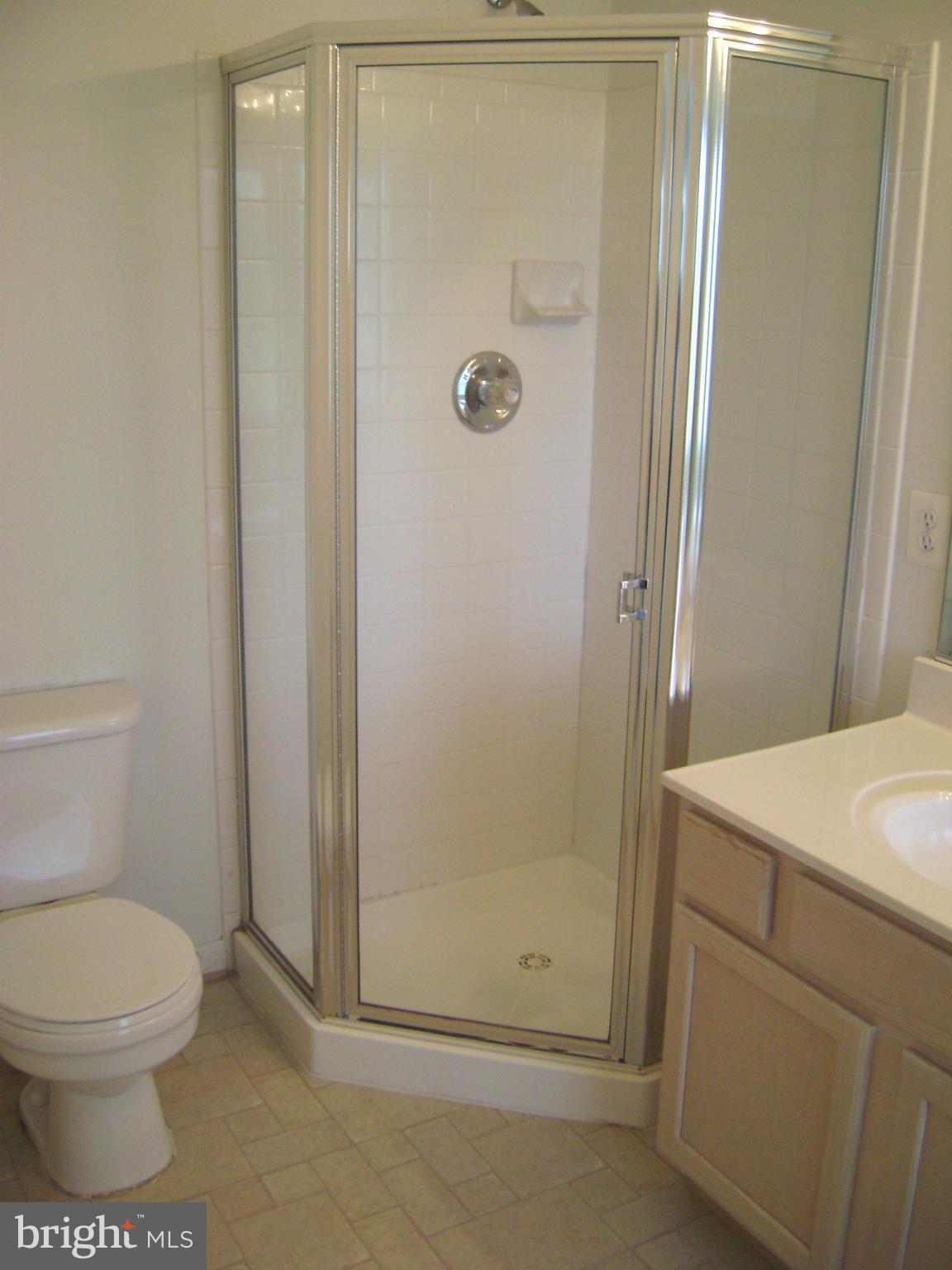 JEFFERSON VILLAGE TH - Residential Lease