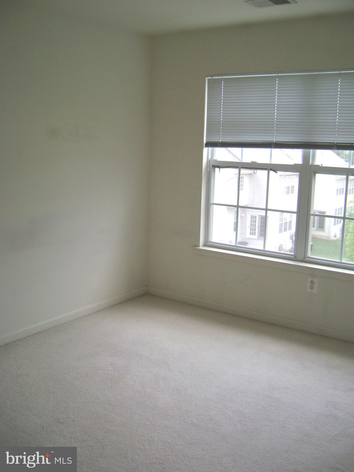 JEFFERSON VILLAGE TH - Residential Lease