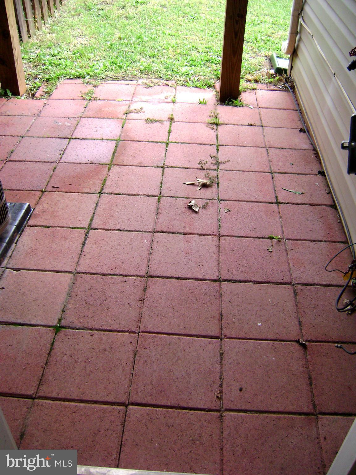 JEFFERSON VILLAGE TH - Residential Lease