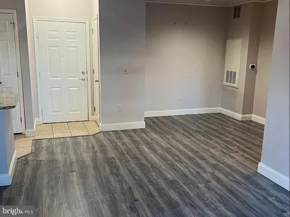 FITZ AT ROCKVILLE TOWN C - Residential Lease