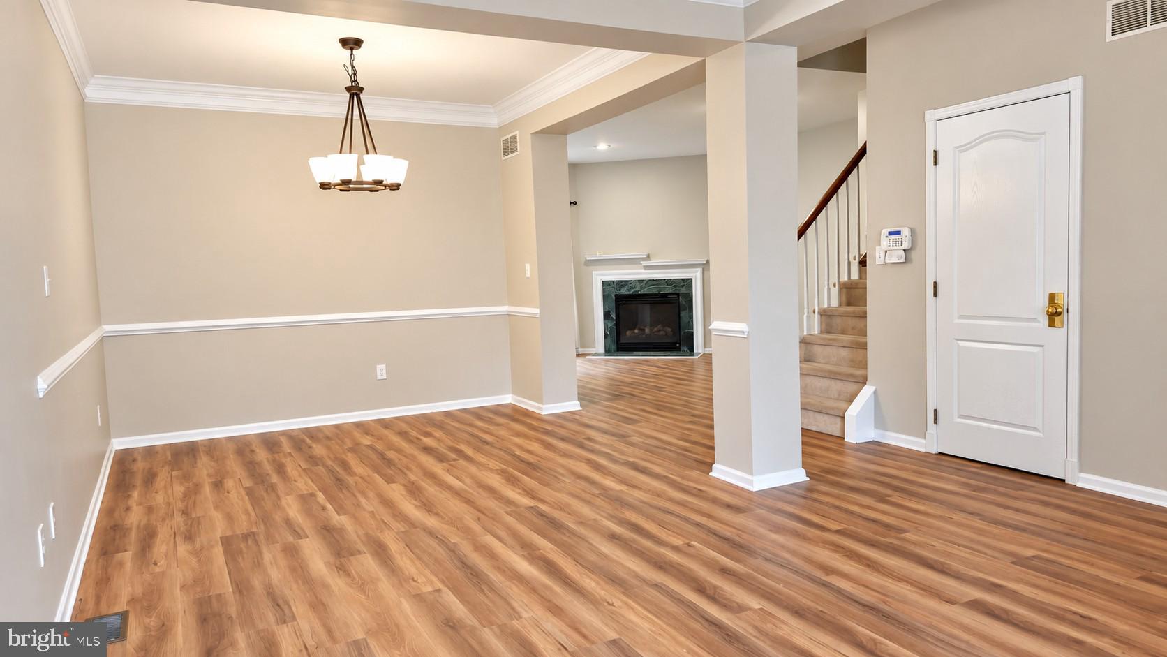 9 WEDGEWOOD COURT
