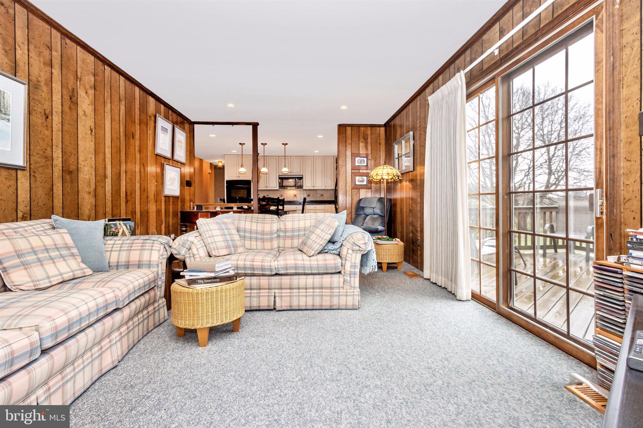 WHITE PINE ACRES - Residential