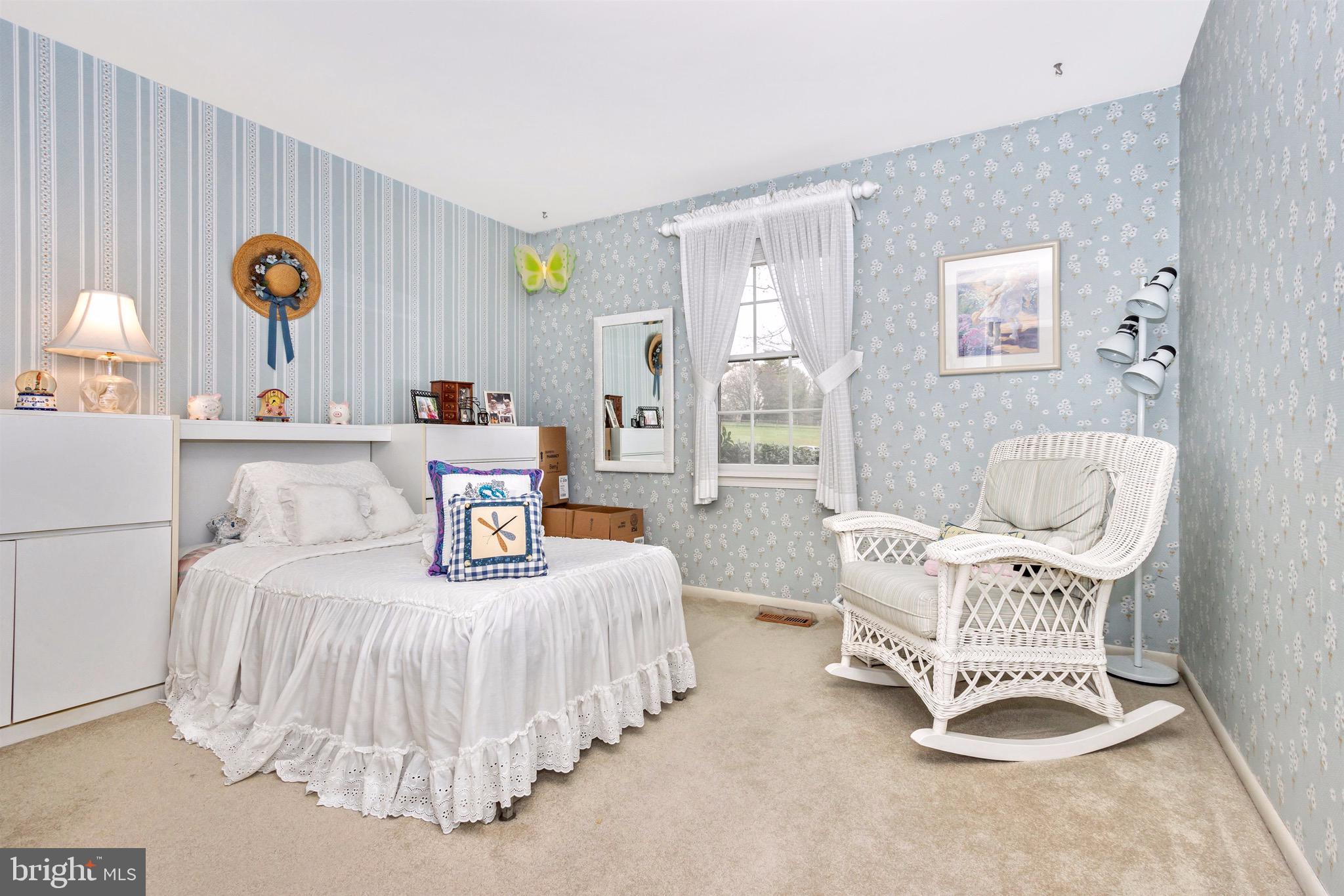 WHITE PINE ACRES - Residential