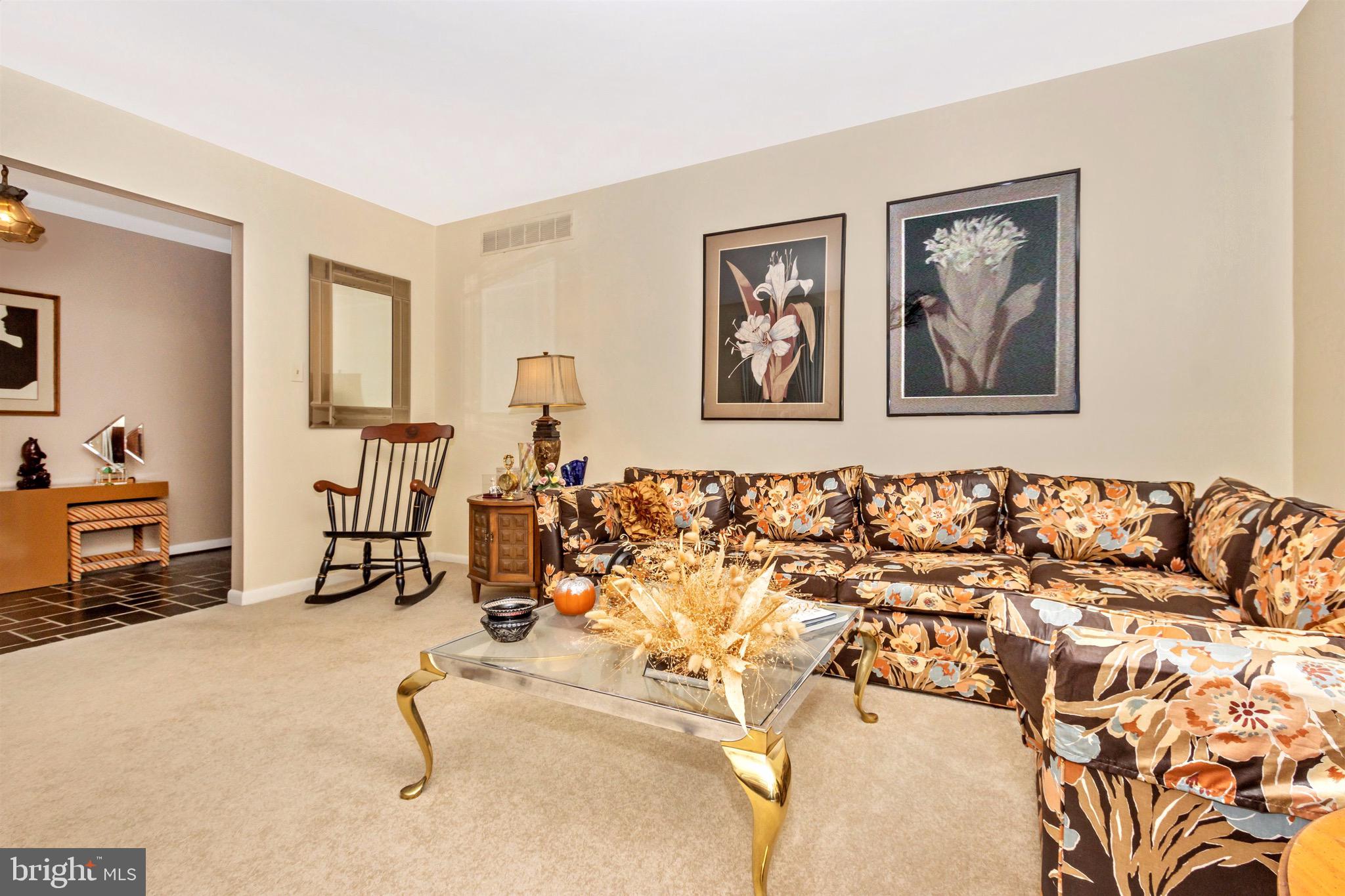 WHITE PINE ACRES - Residential