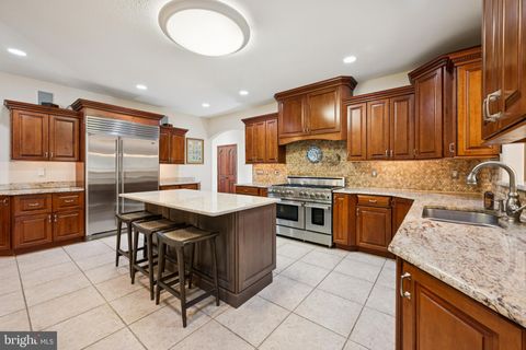 Tiny photo for 18 Lansbrook Court, SEWELL, NJ 08080 (MLS # NJGL2065276)