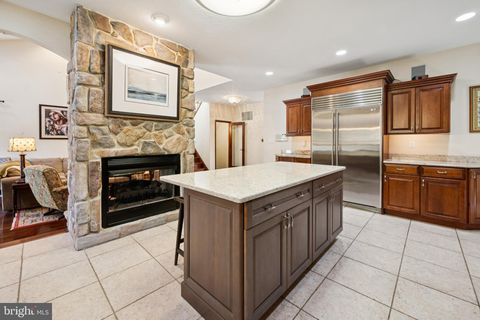 Tiny photo for 18 Lansbrook Court, SEWELL, NJ 08080 (MLS # NJGL2065276)