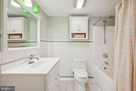 Tiny photo for 18 Lansbrook Court, SEWELL, NJ 08080 (MLS # NJGL2065276)