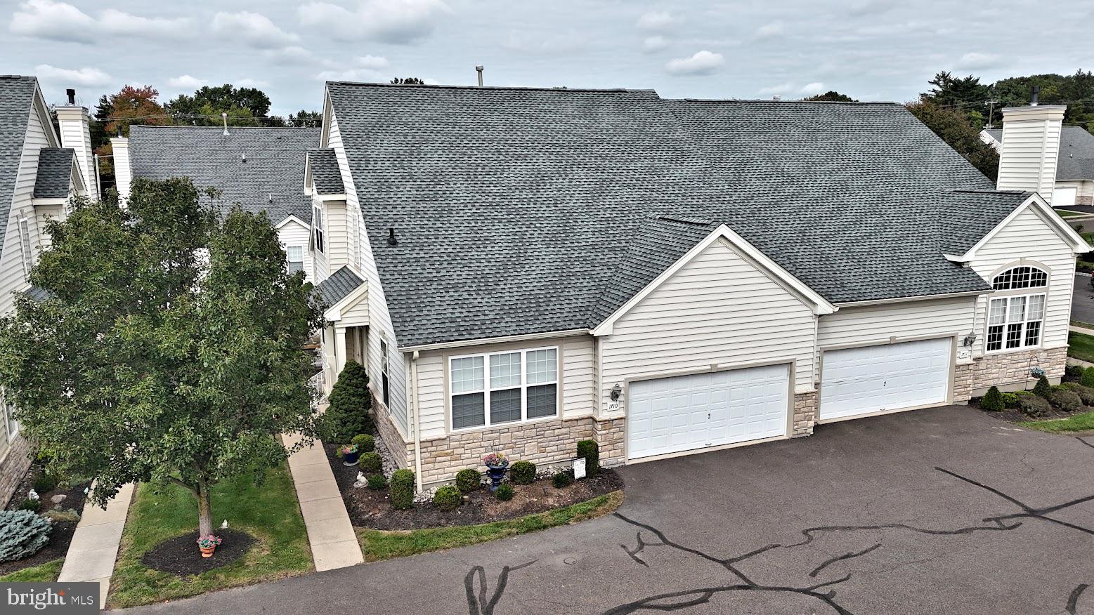 1710 NOTTINGHAM COURT