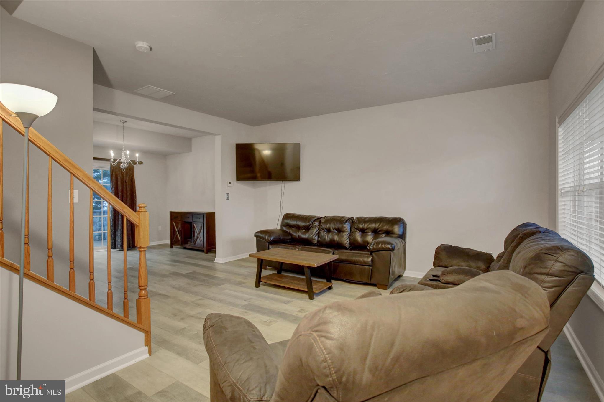 MOUNTAIN SHADOWS - Residential