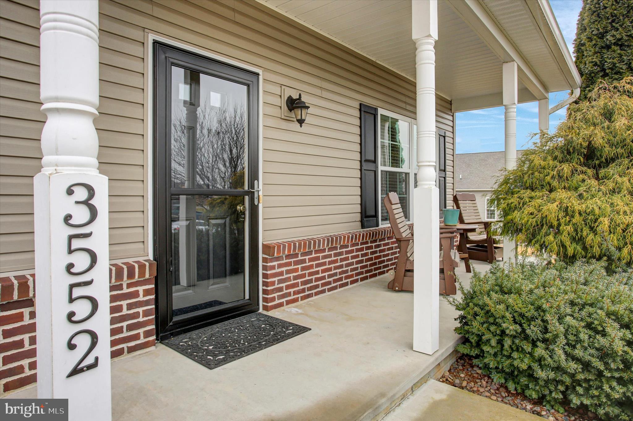 MOUNTAIN SHADOWS - Residential