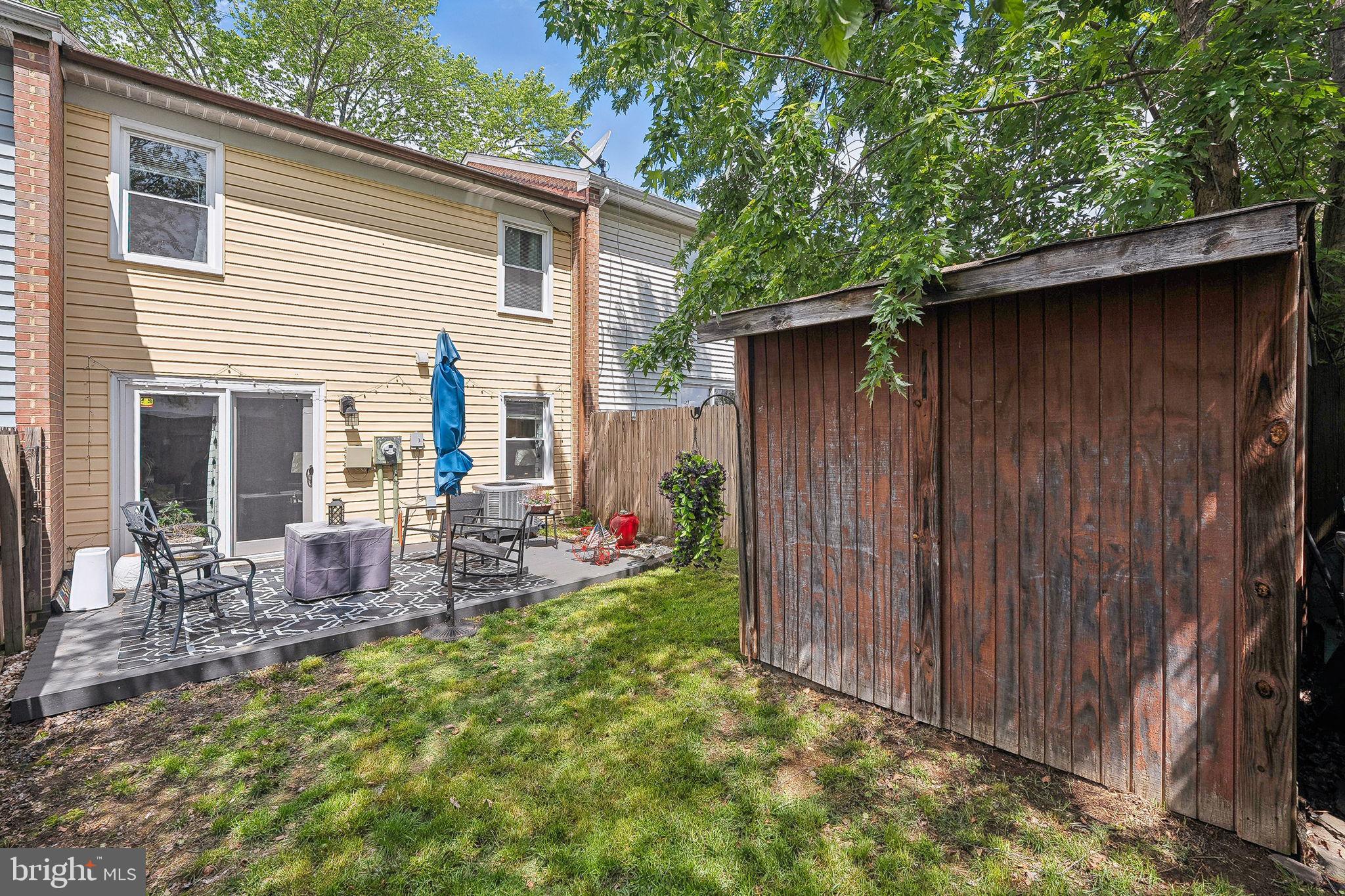 CRESTWOOD HAMLET - Residential