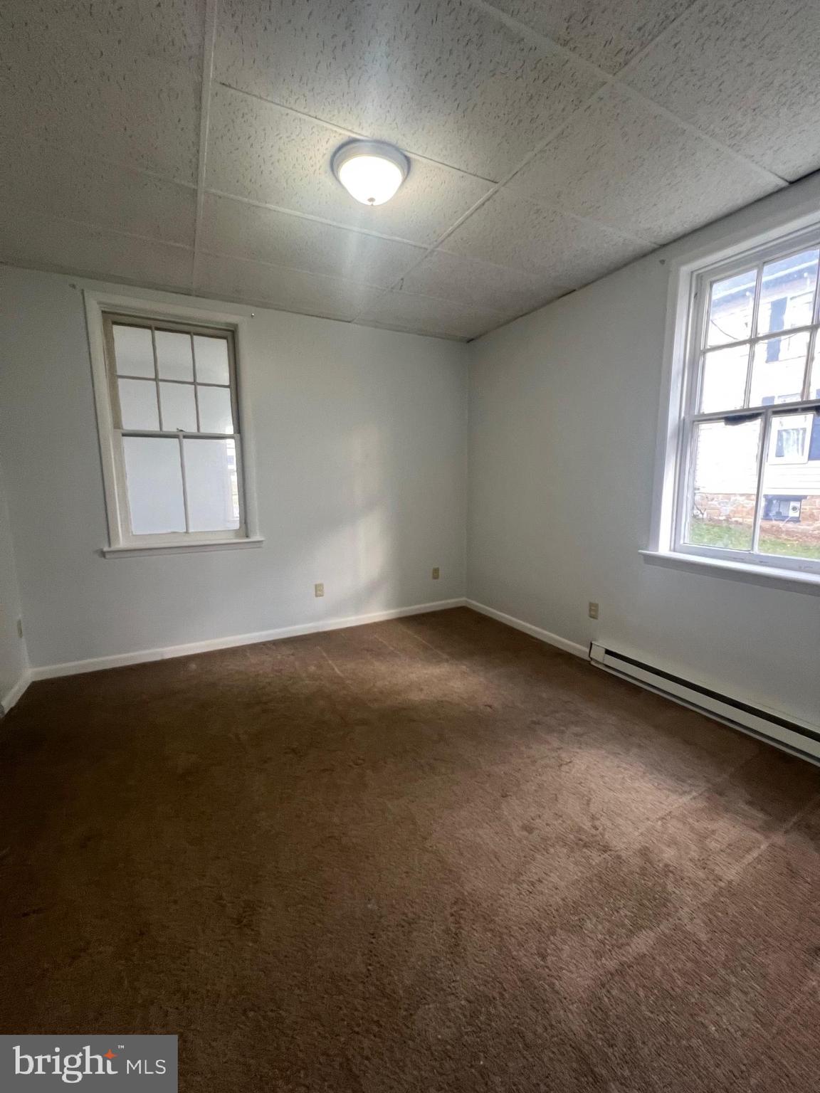 CHARLES TOWN - Residential Lease