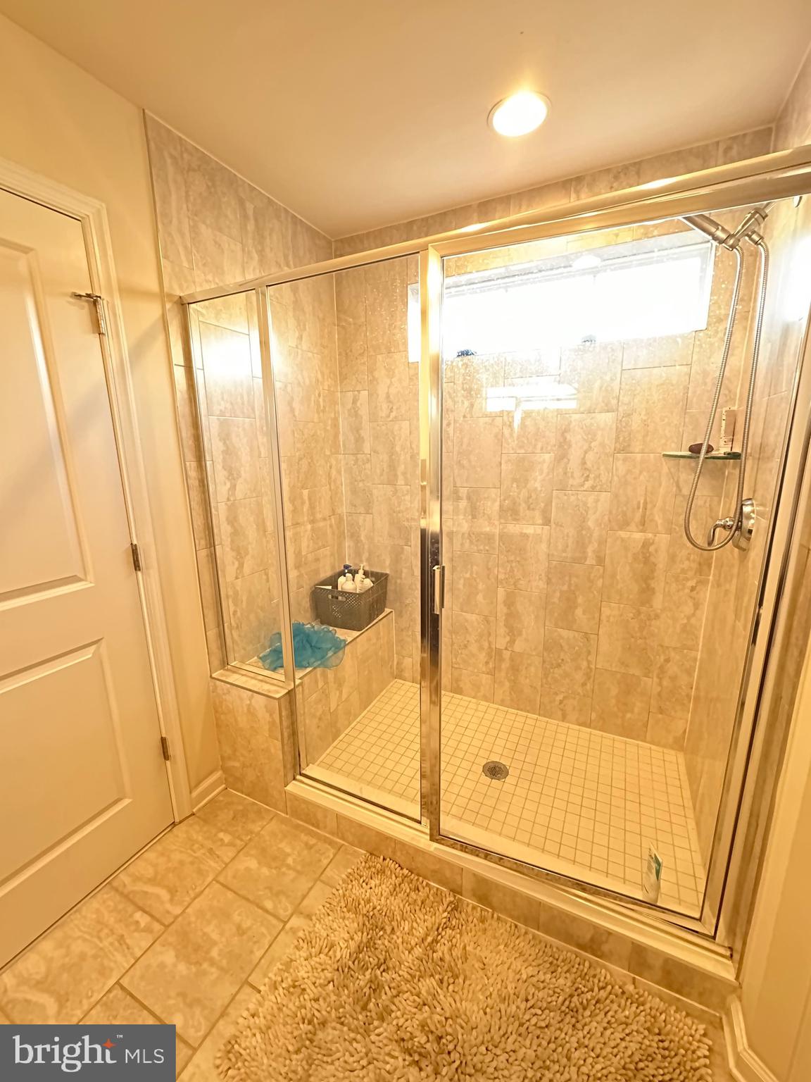 TALLYN RIDGE - Residential Lease