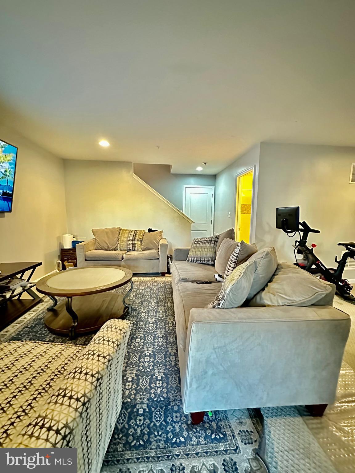 TALLYN RIDGE - Residential Lease