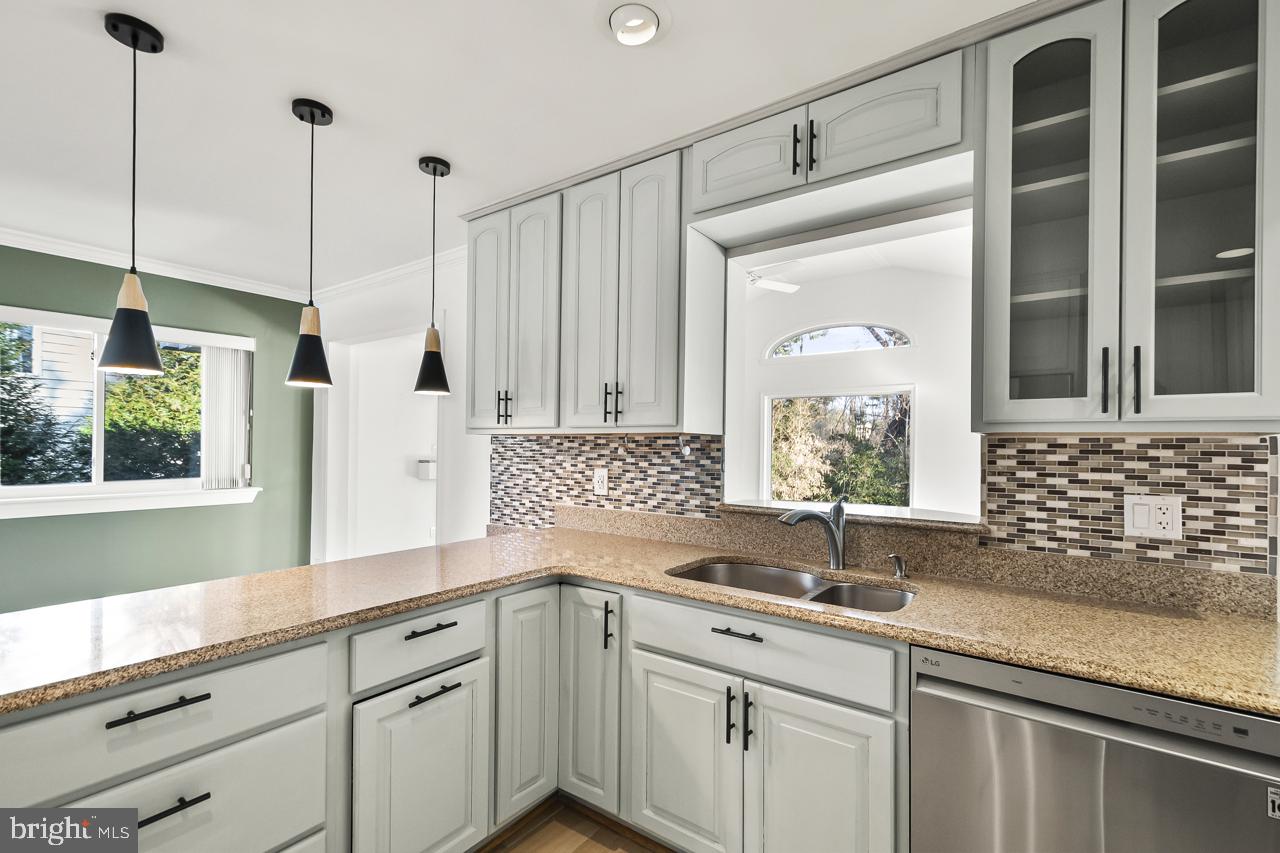 MERRIMACK PARK - Residential Lease