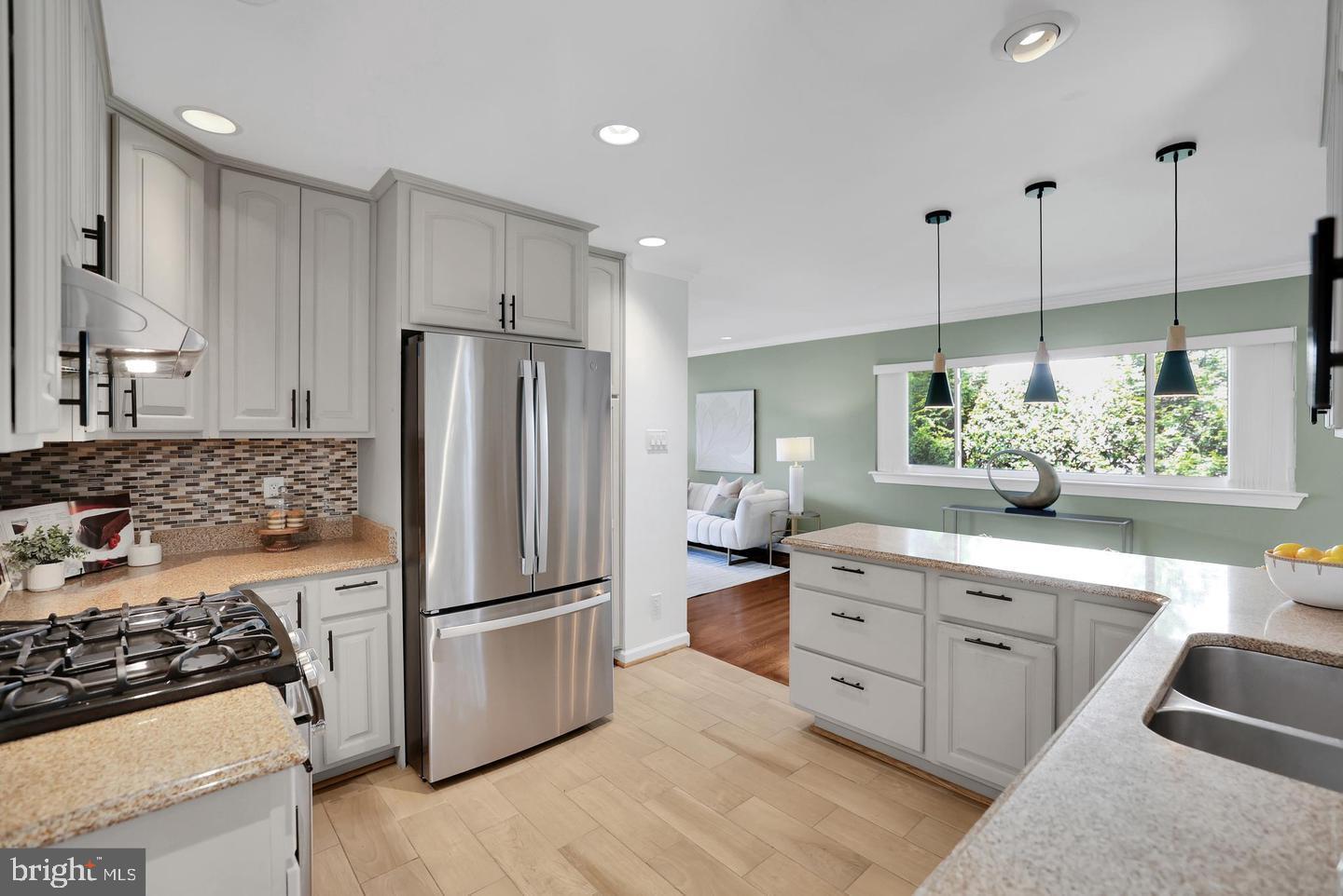 MERRIMACK PARK - Residential Lease