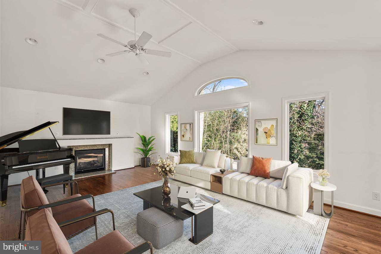 MERRIMACK PARK - Residential Lease