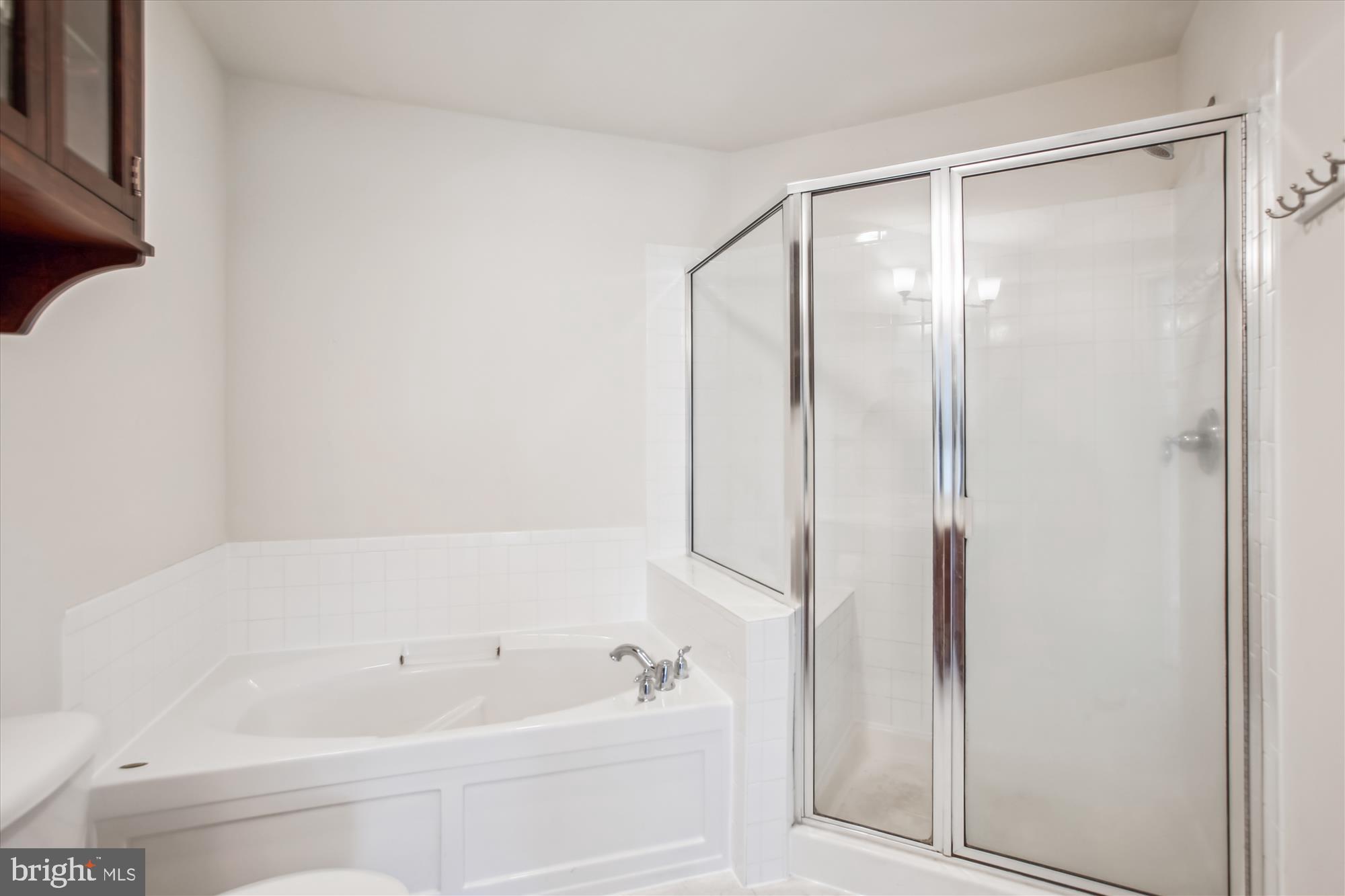 EAST MARKET AT FAIR LAKE - Residential