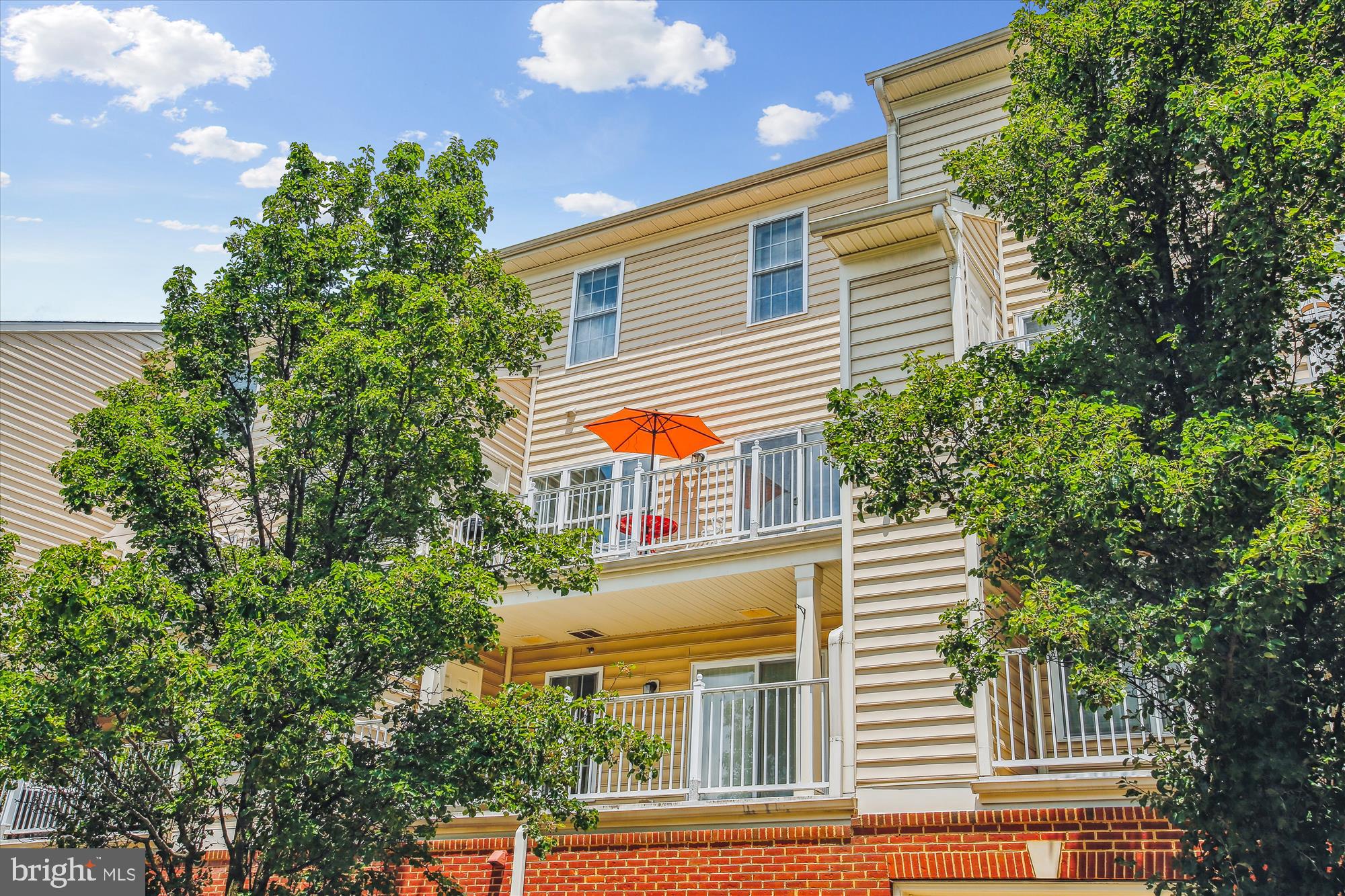 EAST MARKET AT FAIR LAKE - Residential