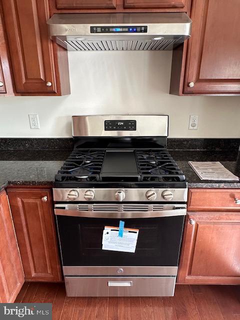 EAST MARKET AT FAIR LAKE - Residential