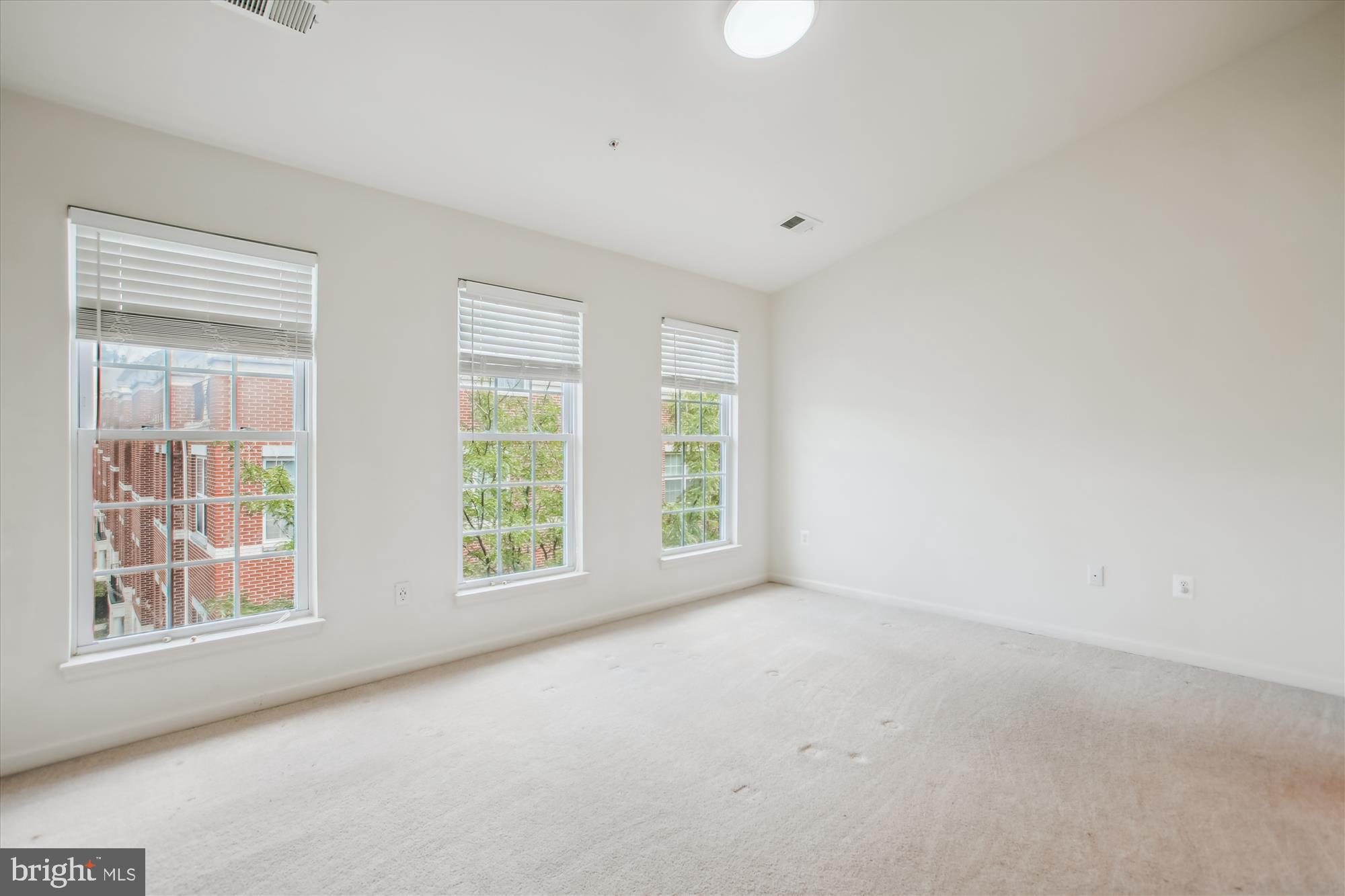 EAST MARKET AT FAIR LAKE - Residential