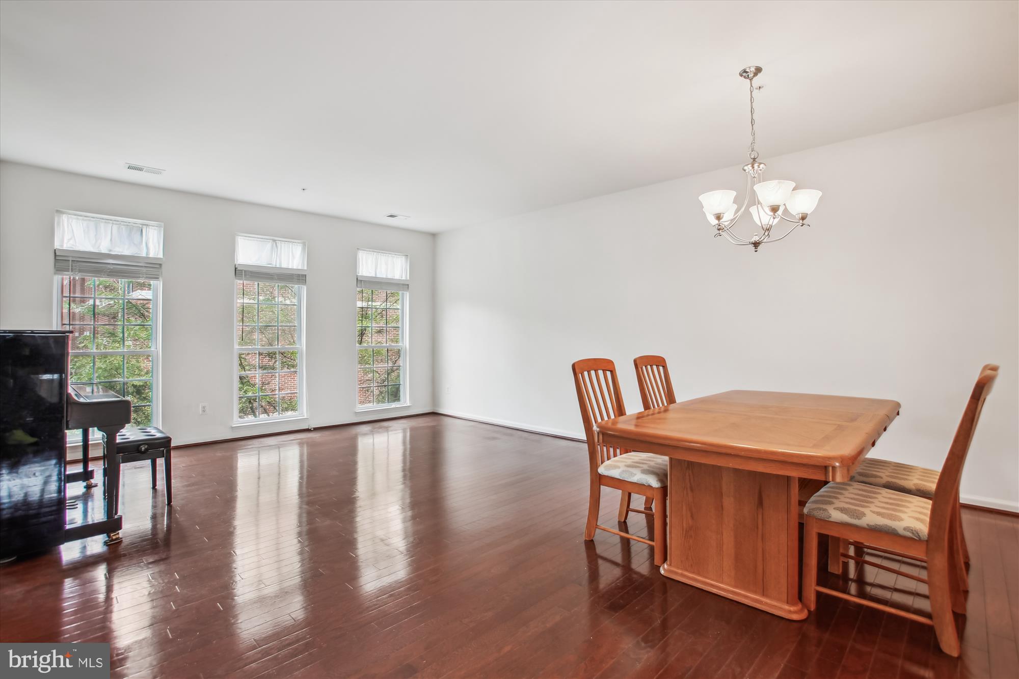 EAST MARKET AT FAIR LAKE - Residential