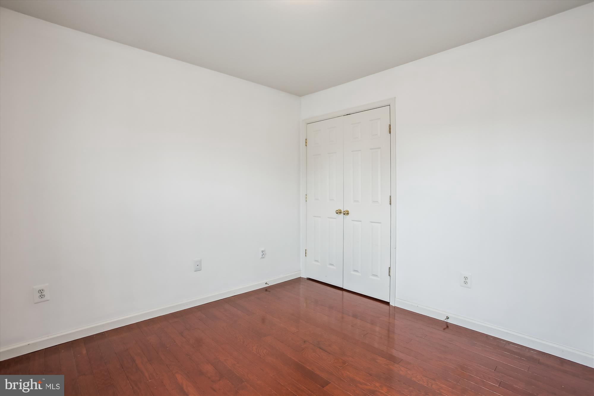 EAST MARKET AT FAIR LAKE - Residential