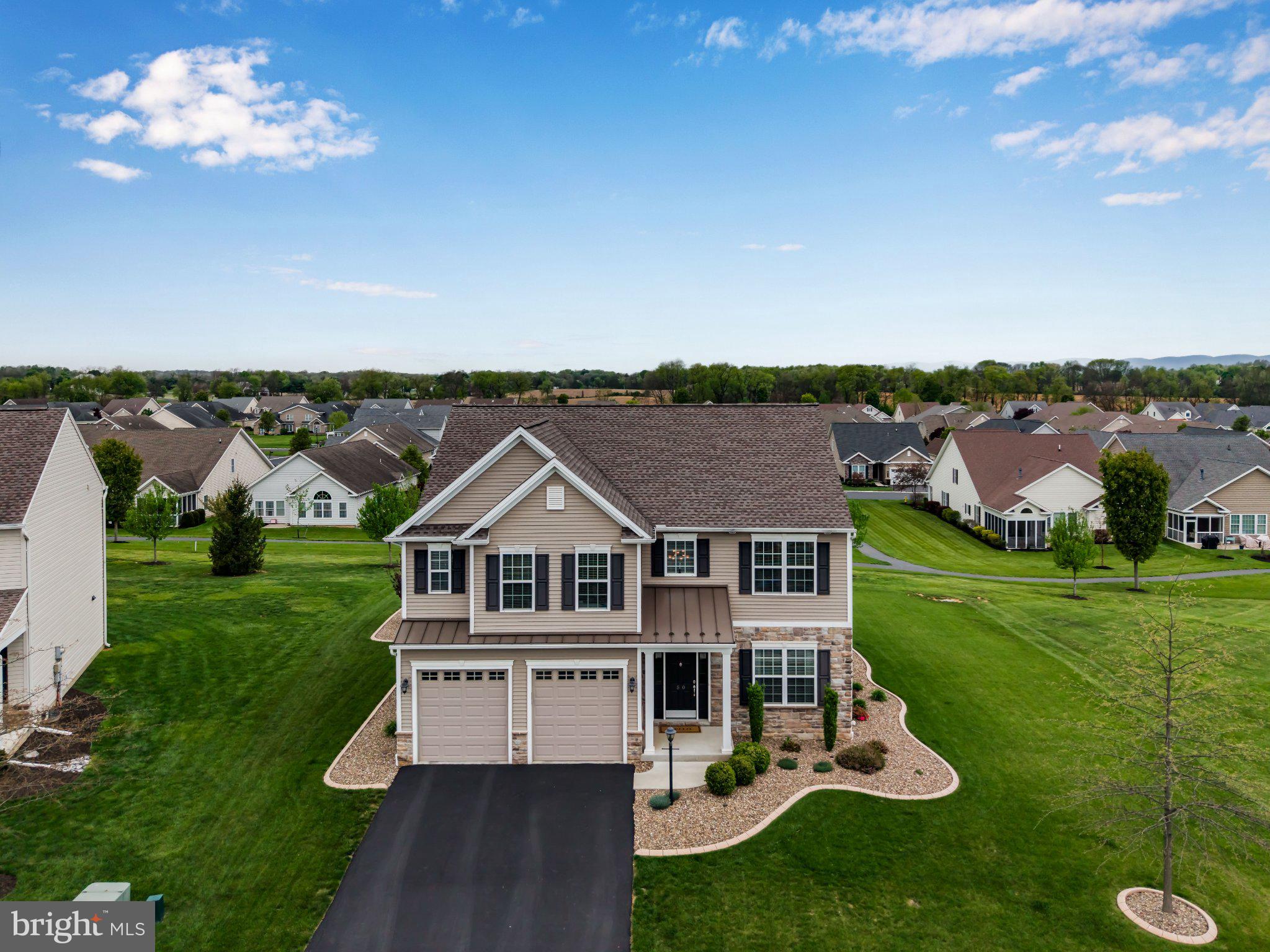 DANBURY GLEN - Residential