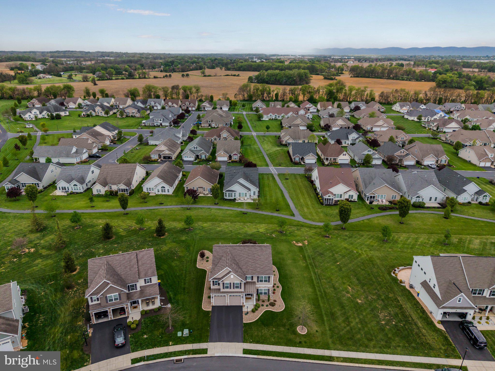 DANBURY GLEN - Residential