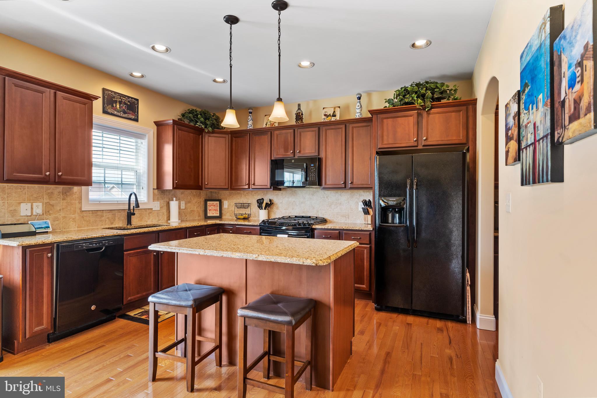 DANBURY GLEN - Residential
