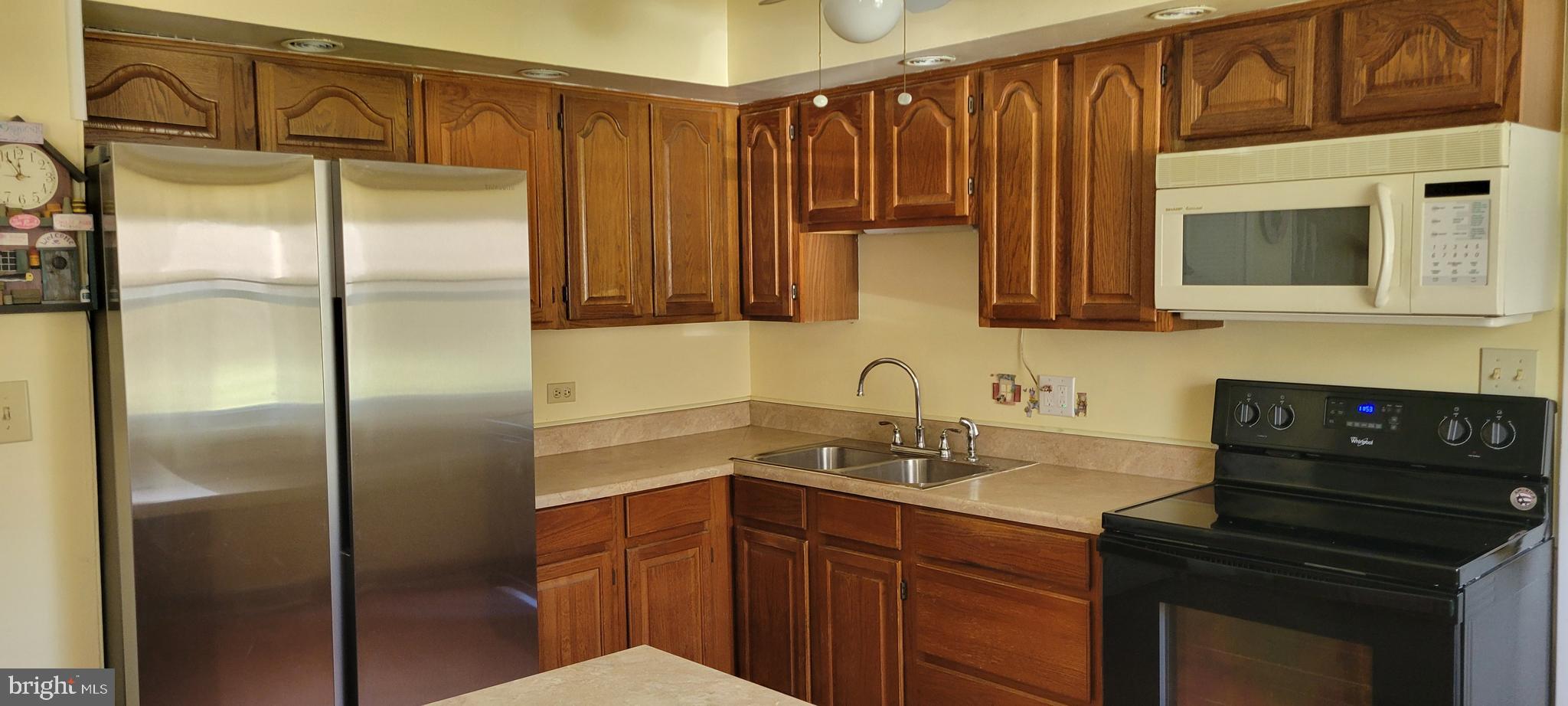 CHESTNUT HILL ESTATES - Residential