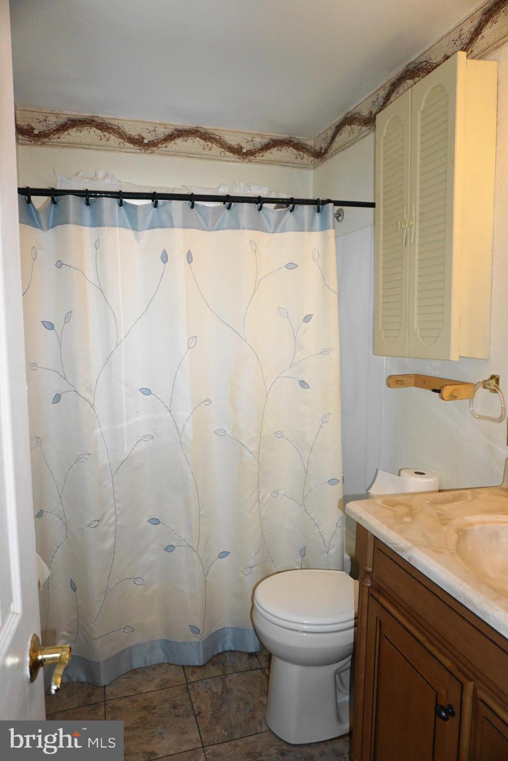 CHESTNUT HILL ESTATES - Residential