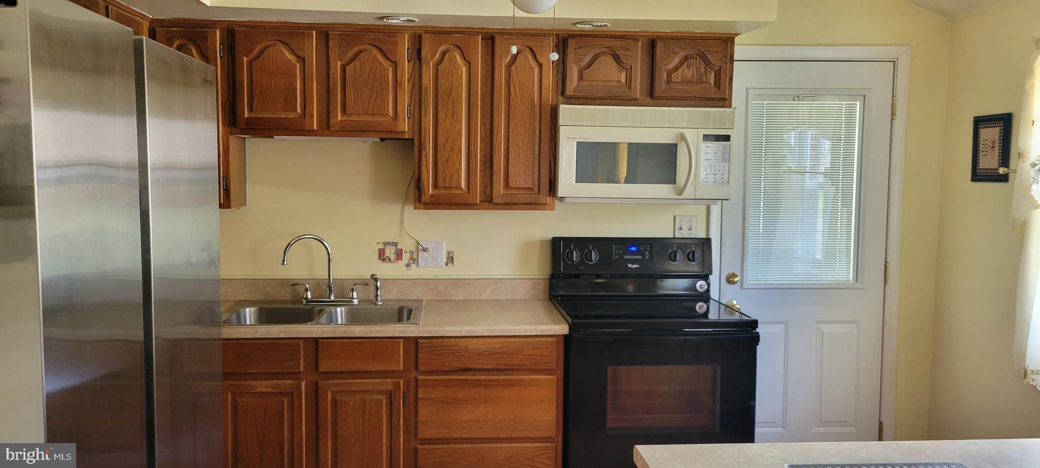 CHESTNUT HILL ESTATES - Residential