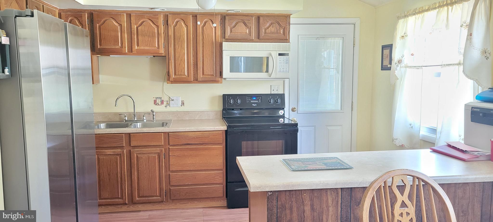 CHESTNUT HILL ESTATES - Residential