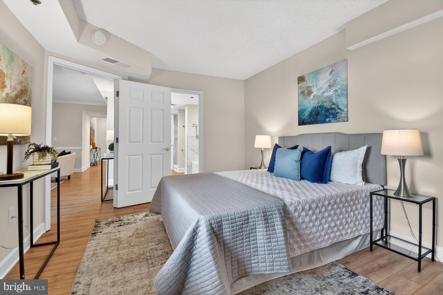 1276 N WAYNE STREET 621