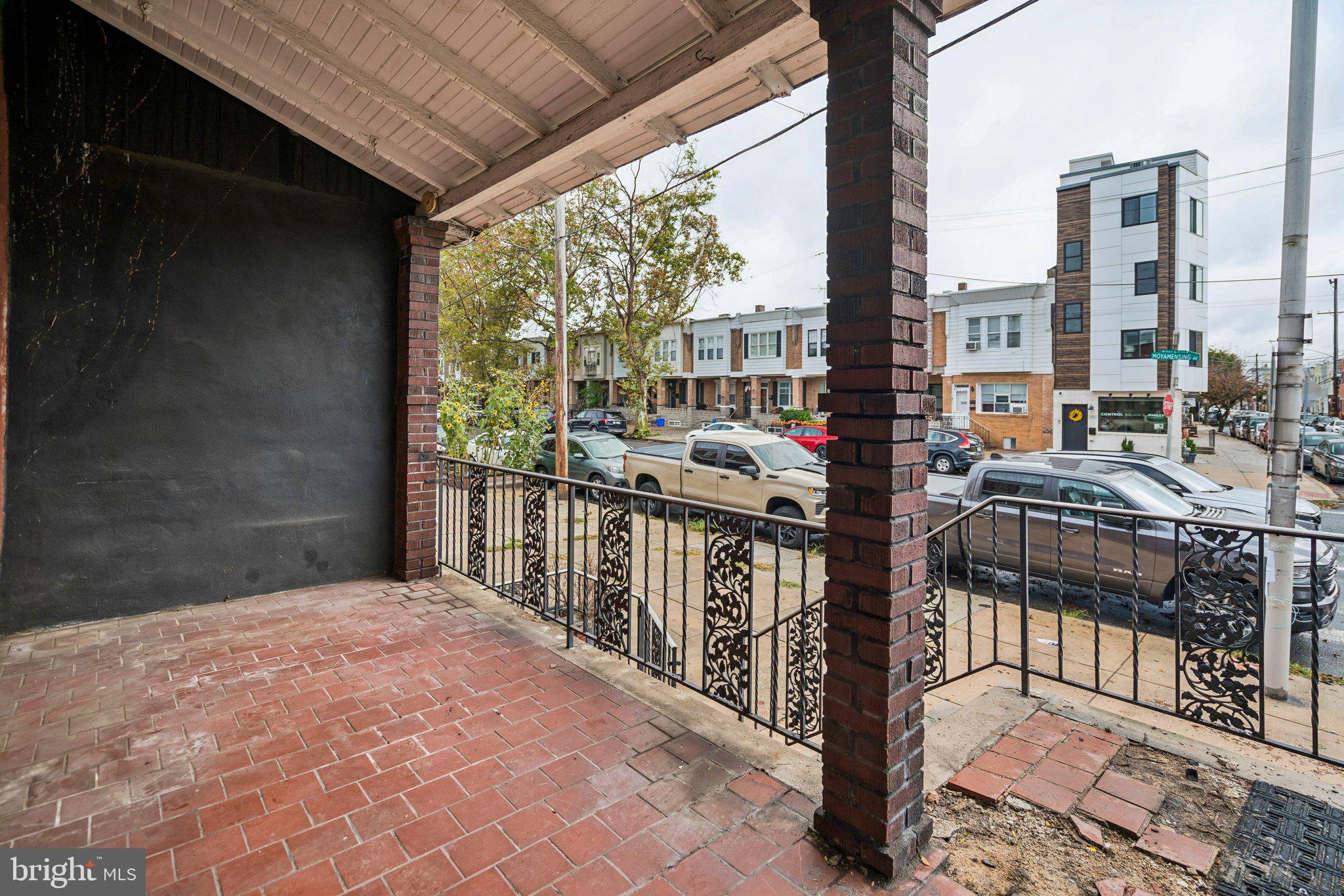 1948 E MOYAMENSING AVENUE