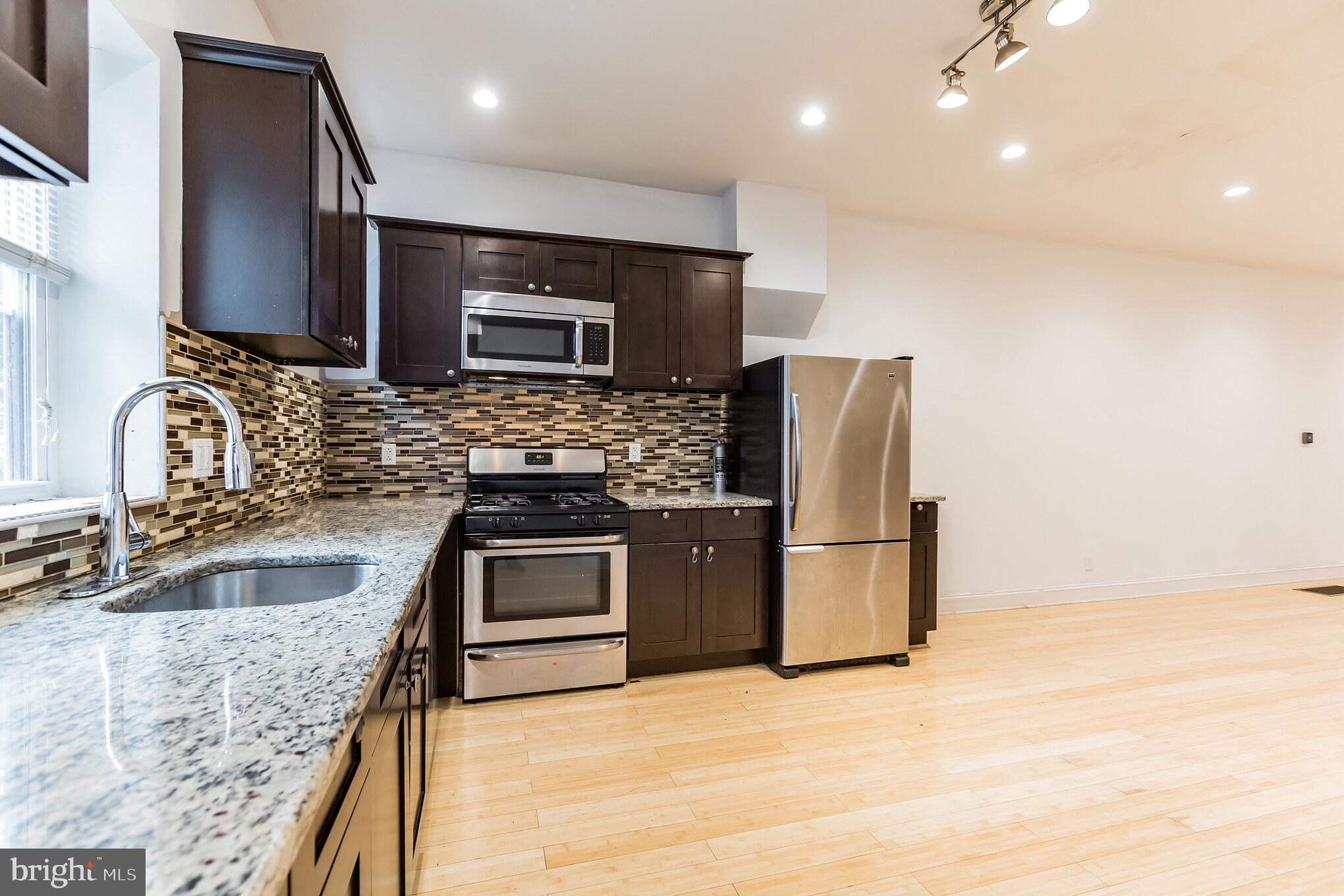 CEDAR PARK - Residential